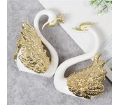 Figura de pareja de cisnes en miniatura, coleccionable, para decoración de interiores de coches, tartas de boda, regalo de boda para invitados, accesorios para el hogar. CHINA