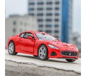 Simulación de coche de metal de 5 pulgadas, exquisito vehículo de juguete y fundición a presión Maserati GranTurismo MC Supercar RMZ city 1:36 regalos modelo de aleación para niños