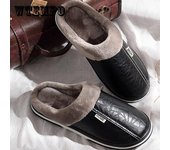Zapatillas de mujer de cuero de invierno a prueba de viento cálidas zapatillas de casa de espuma viscoelástica de felpa para hombres zapatos de casa de talla grande 44-45
