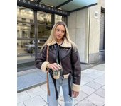 Chaqueta corta de cuero para mujer, ropa de calle de invierno, abrigo de piel de oveja grueso y cálido con cinturón para motocicleta S marrón