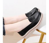 Zapatos de plataforma de primavera para mujer, zapatillas planas de cuero, zapatos de cuña informales para mujer, mocasines sin cordones, zapatos de madre, mocasines de otoño para mujer 35 beige