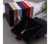 Caja de embalaje para joyas con cajón de papel Kraft grueso, caja para anillos, collares, pulseras, pendientes, estuche de regalo con esponja en el interior
