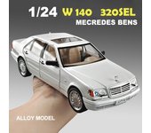 Nuevo modelo de coche clásico Benz W140 320SEL de simulación a escala 1/24 con luz y sonido, juguete de aleación fundida para niños, vehículo colectivo. blanco