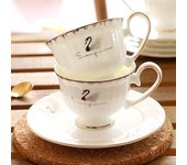 Taza y plato de café de lujo europeo, juego de dos piezas, Taza de cerámica con lago de cisne, taza de agua, taza de té de flores, taza para leche