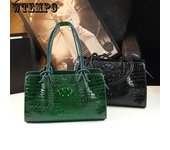 Bolso de mano con patrón de cocodrilo de gran capacidad para mujer, bolso de hombro portátil de viaje de cuero, bolso para axilas One Size rojo rosa