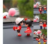 Accesorios para coche, figuras de acción de parejas de dibujos animados bonitos, adorno de globo, tablero Interior de coche para niñas, regalos