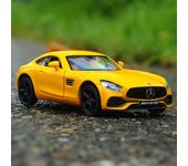 Simulación de coche de metal de 5 pulgadas Exquisito vehículo de juguete y fundido a presión Mercedes Benz GTS AMG RMZ city 1:36 regalos modelo de aleación para niños