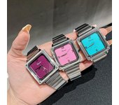 Nuevo reloj cuadrado multicolor, moderno e informal, de cuarzo de segunda mano, sencillo reloj de acero para mujer.