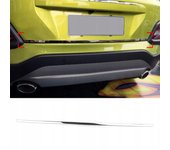 Hyundai KONA - Moldura cromada del maletero - Detalles del portón trasero - Detalle de la parte trasera del automóvil premium - Ajuste del portón trasero para mejorar el brillo