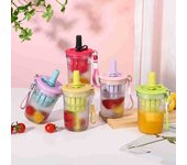 Vaso de agua colorido de 16.3 oz con infusor de té, pajita, botella deportiva portátil para exteriores con cordón y diseño de cámara aislante para verano. 480ml rosa de barbie