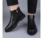 Botas Chelsea informales de marca de lujo para hombre, botas de exterior de cuero genuino negro, color sólido, cálidas botas de invierno de felpa para motocicleta 38