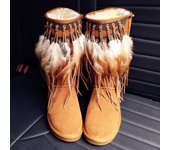 Botas de nieve de invierno de estilo nacional Retro para mujer, botas cálidas a media pantorrilla de cuero hechas a mano con borlas y plumas, zapatos informales sin cordones para mujer 35