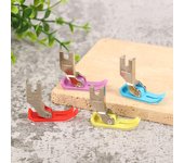 Mt-18 de pie para Máquina De Coser Industrial, accesorios para máquinas de coser tela ligera, prensatelas Flatcar, 1 Uds. púrpura