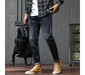 Pantalones vaqueros elásticos nuevos de primavera para hombre, pantalones vaqueros ajustados coreanos para hombre, pantalones con parches rotos para pies 28