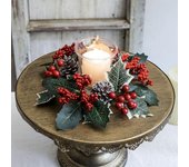 Anillo de vela navideña con piñas artificiales y bayas rojas, guirnalda de candelabros, decoración navideña realista