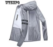 Ropa de protección solar de seda helada para hombre, cortavientos con capucha ultrafina, chaqueta de chándal holgada, ropa de protección solar de verano M blanco