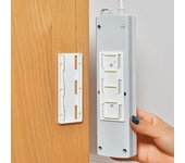 Soporte de enchufe autoadhesivo de pared sin perforaciones