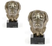 Weimaraner, Grey Ghost - Dog statue, bust on stone base, sculpture, trophy for dog show by Art-Dog brand marrón
