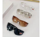 Gafas protectoras resistentes a los impactos: Protector contra el polvo, la arena y el sol para andar al aire libre
