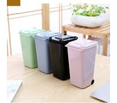 Mini cubo de basura con tapa para escritorio, plástico creativo, 1 unidad color rosa