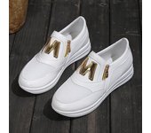 Zapatillas deportivas de estilo japonés y coreano de talla grande, transpirables, con letras, de suela plana, sin cordones, de color liso 36 negro