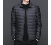 Chaquetas de plumón ligeras y finas de alta calidad que no estropean los cuellos altos de los hombres en invierno, los nuevos modelos son ligeros M gris claro