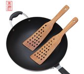 Espátula de madera antiadherente de 24 agujeros para freír huevos y filetes 24 hole shovel