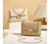 Yogodlns Crossbody Bag for Women Chain Strap Summer Beach Straw Flap Handbag Stylish Accessory Shoulder Bag for Day-to-Night Outfits 21x5x14cm caqui