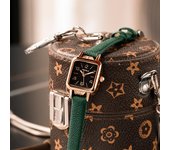Reloj de mujer marrón retro pequeño cuadrado nuevo reloj de cuarzo de nicho con esfera pequeña para mujer
