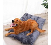 Alfombrilla extraíble y lavable para perros grandes Arctic Velvet Pet Mat XS