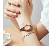 Reloj de moda para mujer, reloj de cuarzo compacto ovalado, pequeño, fresco, resistente al agua, reloj de pulsera para mujer