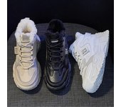 Zapatos deportivos de invierno para mujer, zapatillas de plataforma a la moda con piel, botas de nieve cálidas, zapatos de skate de seguridad con suela gruesa y cómodos para mujer 35 negro