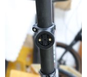 Soporte de soporte de luces de bicicleta para bicicleta de montaje en computadora para manillares y tijas de sillín de bicicleta de carretera de montaña negro