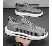 Zapatos de diseñador de moda para hombre 2025, nuevos, ligeros, cómodos, informales, sin cordones, zapatillas transpirables para exteriores, zapatillas para hombre 39 negro