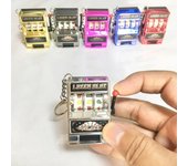 Llavero de moda simple con forma de máquina tragamonedas de juguete, llavero personalizado y creativo con colgante para coche, accesorios de regalo D buckle plata