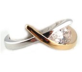 Anillo chapado en oro 'Câlin' de 2 tonos 52