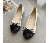 Zapatos planos de punta redonda de bailarina a la moda para Mujer, cómodos zapatos planos sin cordones con lazo, zapatos para madre, Zapatillas para Mujer 35 beige