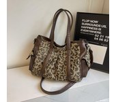 Bolsos de mujer populares, bolsos de hombro tipo bandolera con estampado de leopardo estilo retro informal, bolsos de mano de gran capacidad, bolsos de moda para mujer europeos y americanos. 41*16*27 negro