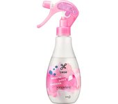 KAO Liese Moist Juicy Shower - main body 200ml Styling Products Spray enough to moisten hair and condition with a hand comb. If you are worried about