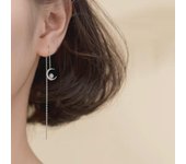 Pendientes asimétricos de diamantes con sol, luna y estrellas: lujo ligero de inspiración japonesa y coreana