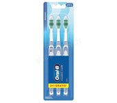 Cepillos de Dientes - Oral-B - Classic Care - Pack de 3 - Cerdas Medianas - Colores Aleatorios