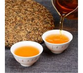 357g China Nonpareil Supreme Organic Yunnan Golden Buds Dian Hong Black Tea Cake