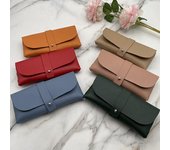 Estuche para gafas Resistente a arañazos Gran capacidad Ahorra espacio Forro suave flocado Estuche protector de piel sintética a prueba de polvo Estuche para gafas de sol Suministro diario negro