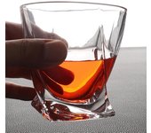 Vaso de agua de 320 ml, vaso geométrico creativo, vaso para whisky, vino extranjero, tazas de café de grano retorcido, vaso transparente para cerveza helada, artículos para beber foam box pack