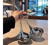 Cuchara de acero inoxidable con mango largo, cucharas para sopa, cucharas para ollas calientes, colador, vajilla de cocina para el hogar, herramientas esenciales para cocinar A