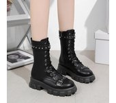 Botas de suela gruesa de mujer de talla grande de moda 2024 nuevas botas de moto de caña alta con decoración de remaches para chicas hermosas Botas De Mujer 35 negro