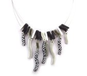 NOA [K1436] - Collier Créateur 'Safari Queen' noir gris gris