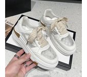Zapatos de skate nuevos de verano para mujer, zapatos blancos de moda, zapatos de corte bajo con cabeza redonda, elegantes con zapatos casuales de malla transpirables para mujer 35