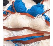 Conjunto de ropa interior Sexy para mujer, conjunto de sujetador sin aros, copa triangular de encaje francés, sostén push-up, lencería romántica de colores empalmados L beige