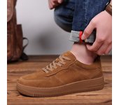 Zapatos de hombre, nuevos zapatos casuales de cuero de primavera, zapatos de herramientas de cuero de gamuza que combinan con todo, botas Martin de corte bajo retro 38